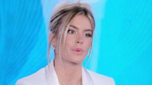 Sophie non crede alle lacrime di Basciano a Verissimo: “Mi ha tirato uno schiaffo”