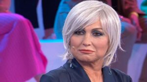 Alessandra Celentano sorprende il web: le foto della sua gioventù