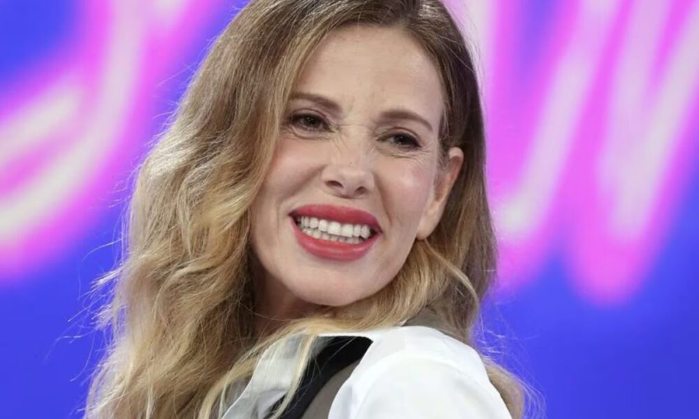 Alessia Marcuzzi sempre più vicina ad un coinvolgimento per il Festival: l’indiscrezione sulla conduttrice