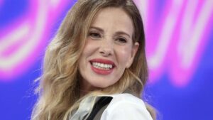 Alessia Marcuzzi sempre più vicina ad un coinvolgimento per il Festival: l’indiscrezione sulla conduttrice