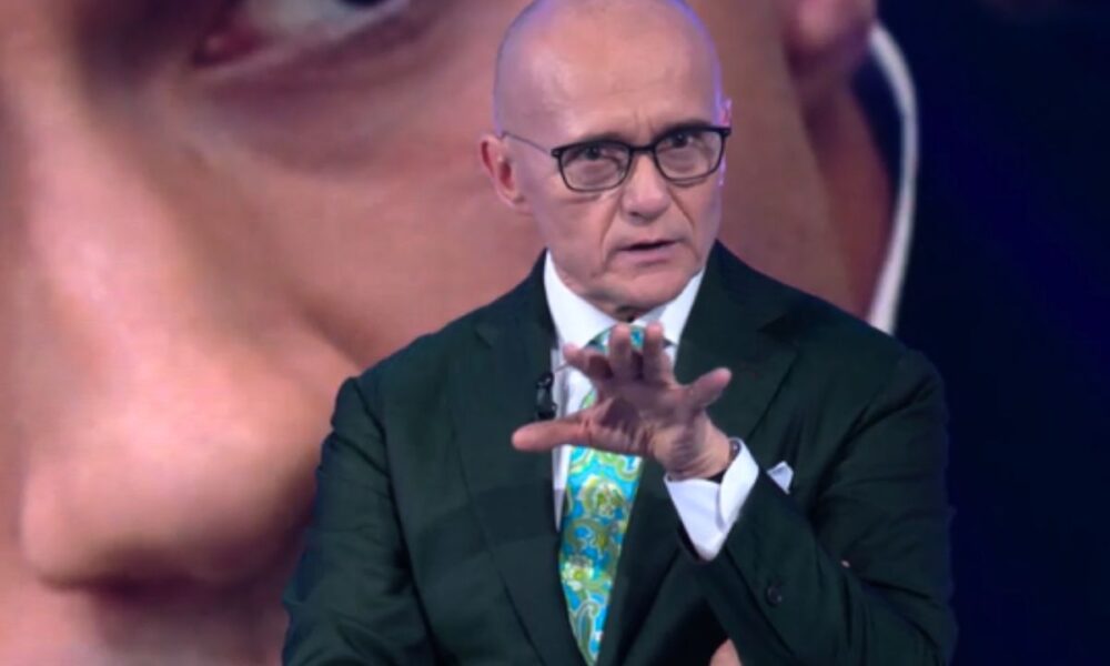 “Entra Greta”: fuori dal GF spoilerano la sorpresa ai concorrenti
