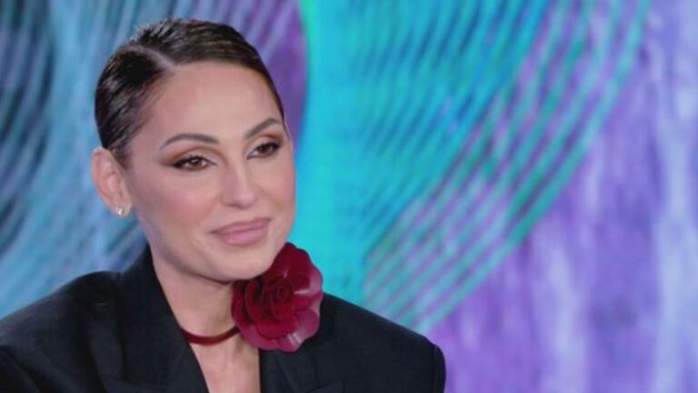 anna tatangelo figlio