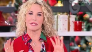 Giulia Cecchettin, il messaggio di Antonella Clerici: “L’educazione deve partire da noi”
