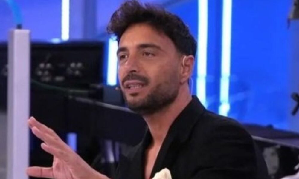 Armando Incarnato assente a UeD, Maria: “Ha fatto un incidente”