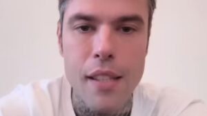 Fedez torna sui suoi passi dopo 7 anni e ritorna in Siae