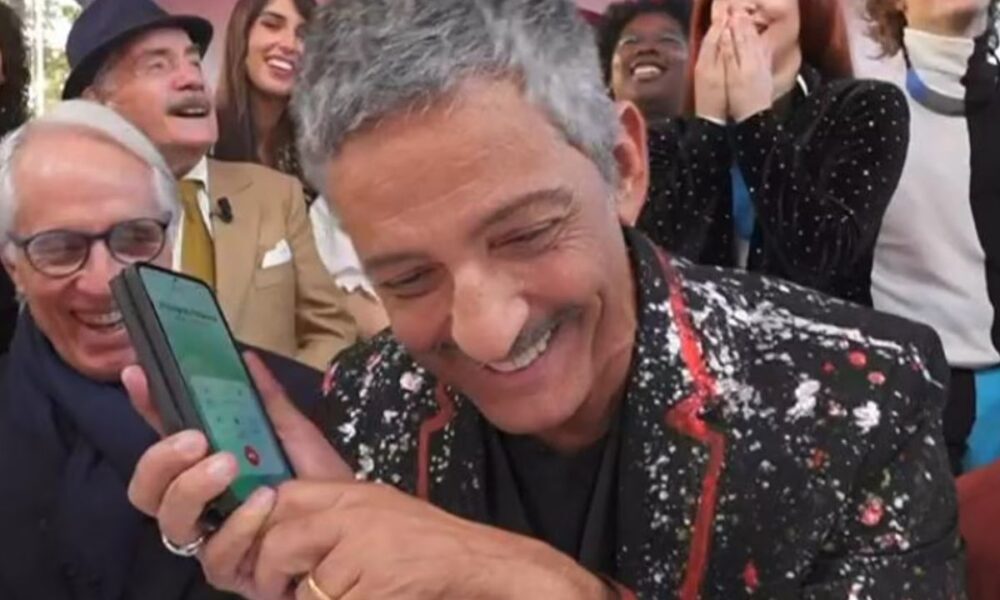 Fiorello dimentica Antonella Clerici: la gaffe sulla collega a VivaRai2!