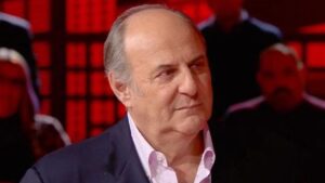 Gerry Scotti: “Sono diversi anni che cerco di rinunciare alla mia pensione da parlamentare”
