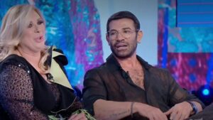 Gianni e Tina ospiti a Verissimo: è tempo di aneddoti per gli opinionisti di U&D