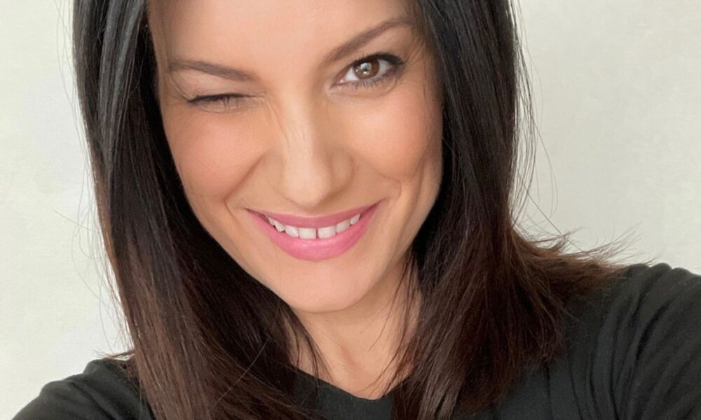 Laura Pausini e la luna di miele “mancata” con Paolo Carta: “L’abbiamo fatta in tournée”