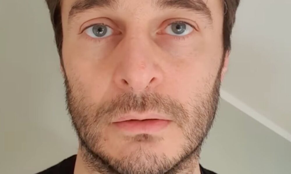 Lino Guanciale, il messaggio al mondo maschile: “Siamo noi a dover fare un passo in più”