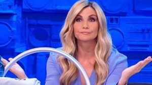 Lite D’Amario-Celentano: si schiera anche Lorella Cuccarini