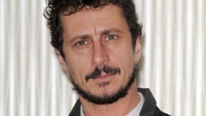 Luca Bizzarri: “I nostri politici sono alla ricerca delle luci della ribalta, affetti da bulimia da social”