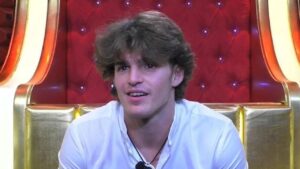Paolo Masella al GF: il drastico taglio di capelli prima di entrare nella Casa