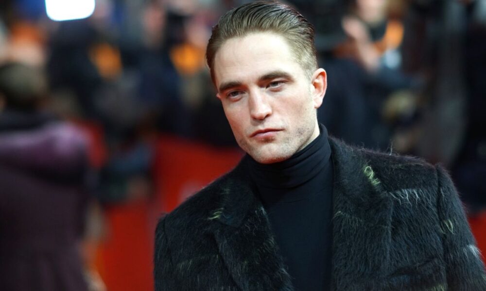 Robert Pattinson sarà presto papà: la compagna Suki Waterhouse è incinta