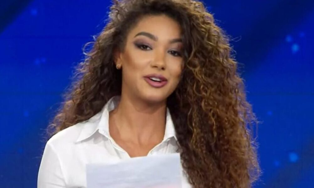 Samira Lui arriva su Canale 5: è lei la nuova valletta de La Ruota della Fortuna