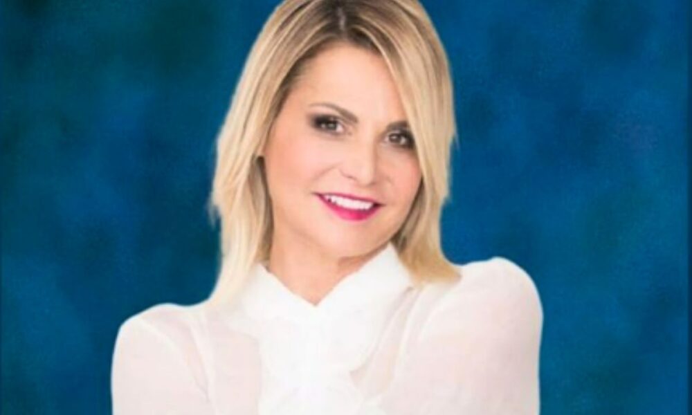 Simona Ventura smentisce Heather Parisi sui copioni ad Amici: “Io ero lì, vedevo tutto”