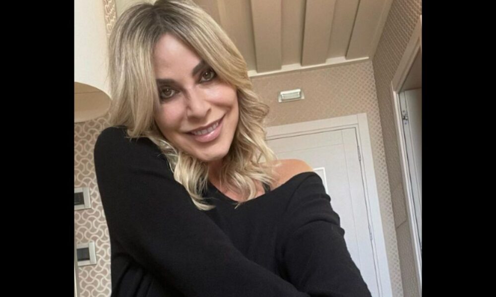 Nuovo amore per Stefania Orlando: la spifferata sul compagno della showgirl
