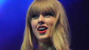 “Welcome to Brasil”: il Cristo Redentore rende omaggio a Taylor Swift