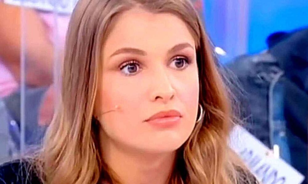 Uomini e Donne, i due ex tronisti stanno insieme? L’indiscrezione su Veronica e Federico