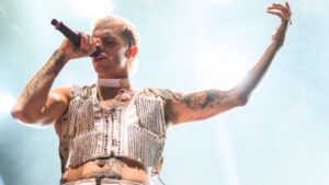 Achille Lauro sta pensando a Ragazzi Madre 2? La storia IG scatena il pubblico