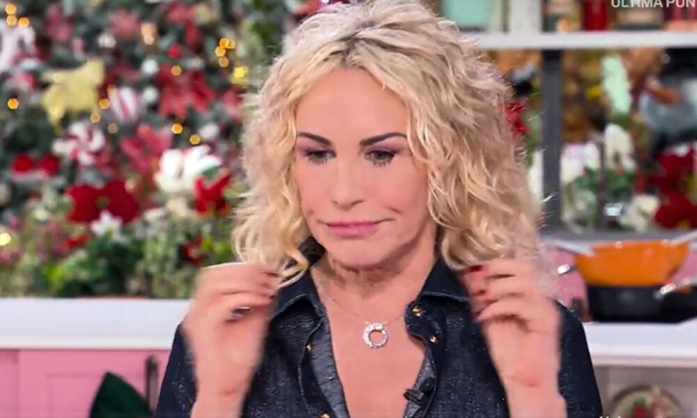 Antonella Clerici chiede scusa dopo il mea culpa di chef Barzetti