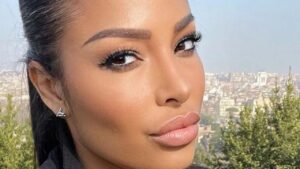Carolina Marconi: “Il tumore non è una condanna a morte, si può guarire”