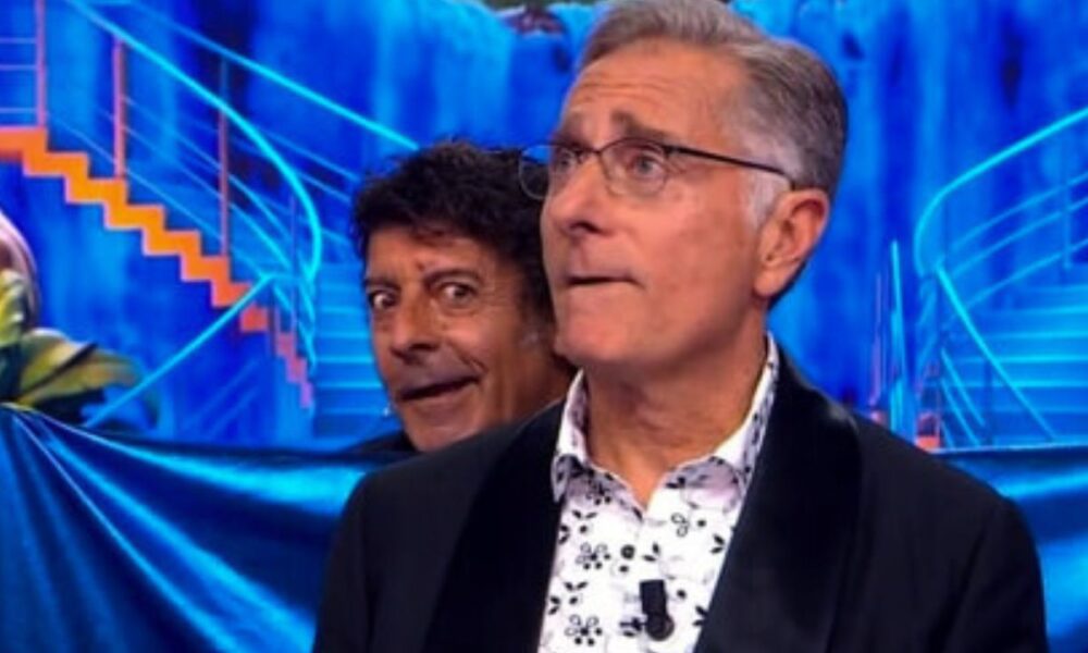 Ciao Darwin 9, anticipazioni puntata 15 dicembre: Giucas Casella sfida Cecchi Paone