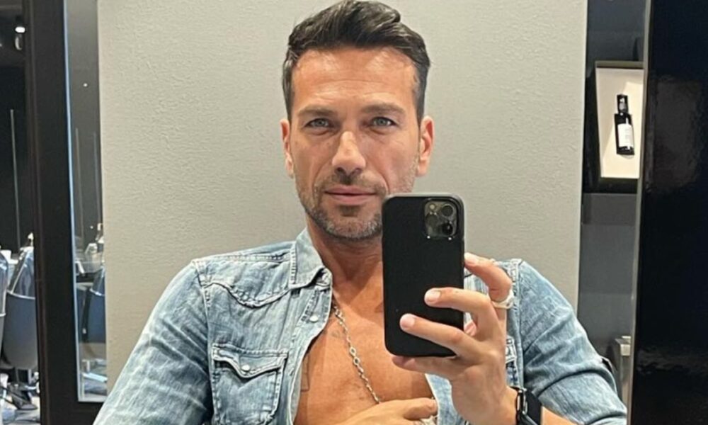 Costantino Vitagliano, come sta: “Una rara malattia difficile da curare”