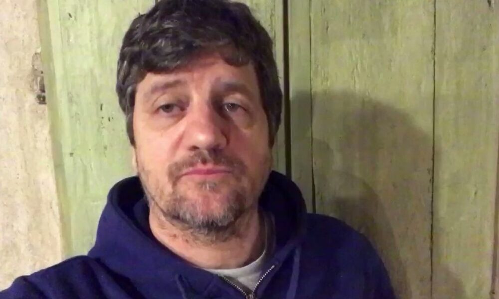 Fabio De Luigi: “Nessuno è all’altezza del ruolo di genitore, siamo tutti inadeguati”