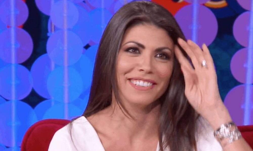 Flora Canto: “Sono anche la moglie di Brignano, il problema è quando sei solo ‘quella’”