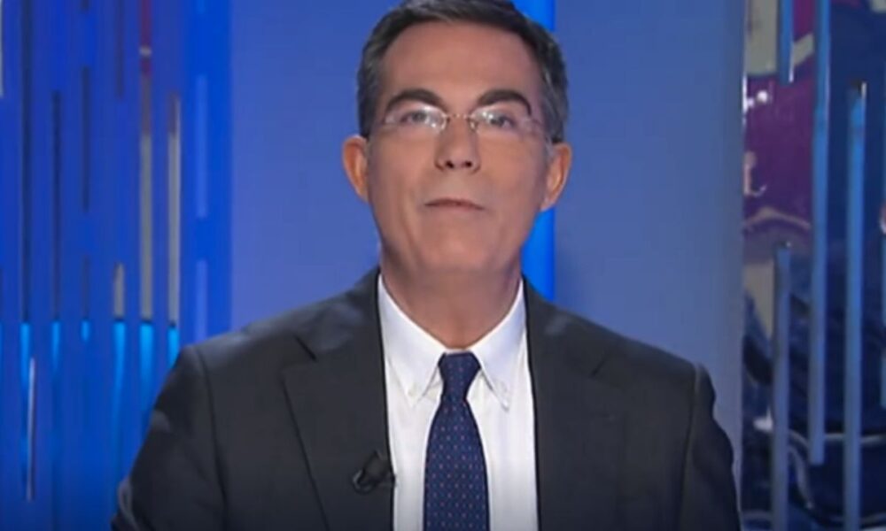 Perché Giovanni Floris conduce Otto e Mezzo al posto di Lilli Gruber