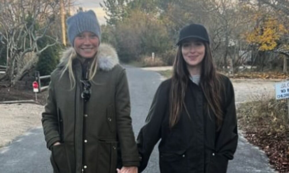 Gwyneth Paltrow e Dakota Johnson mano nella mano