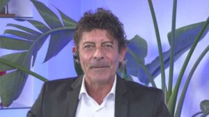 Luca Laurenti spiega l’origine della sua particolare voce: “Ci sono nato così”