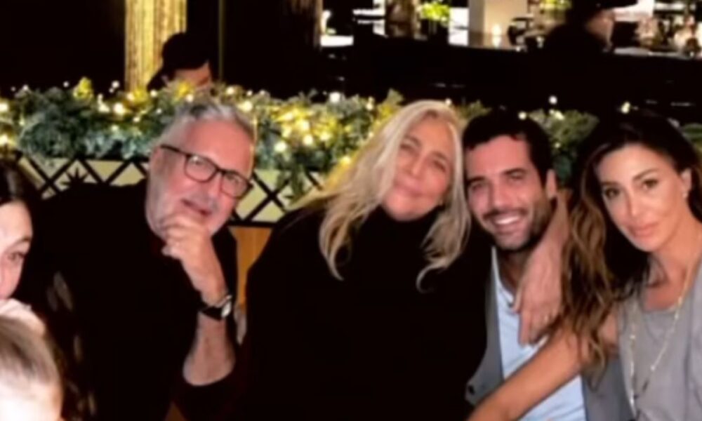 Mara Venier a cena con Belen e famiglia: gli scatti della serata su Instagram