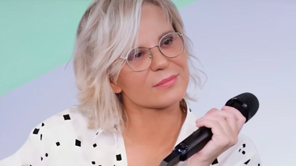 Maria De Filippi Amici 23