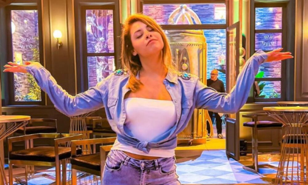 Mirea Flavia Stellato allontana il gossip: nessun flirt con Stefano De Martino