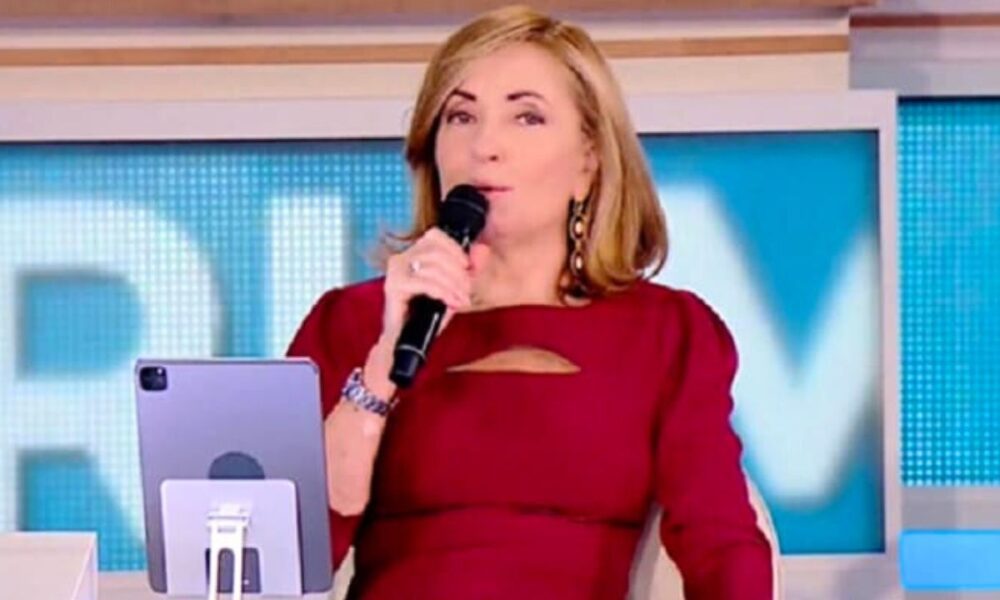 Lo Sportello di Forum torna al pomeriggio: fine dell’esperimento per Rete4