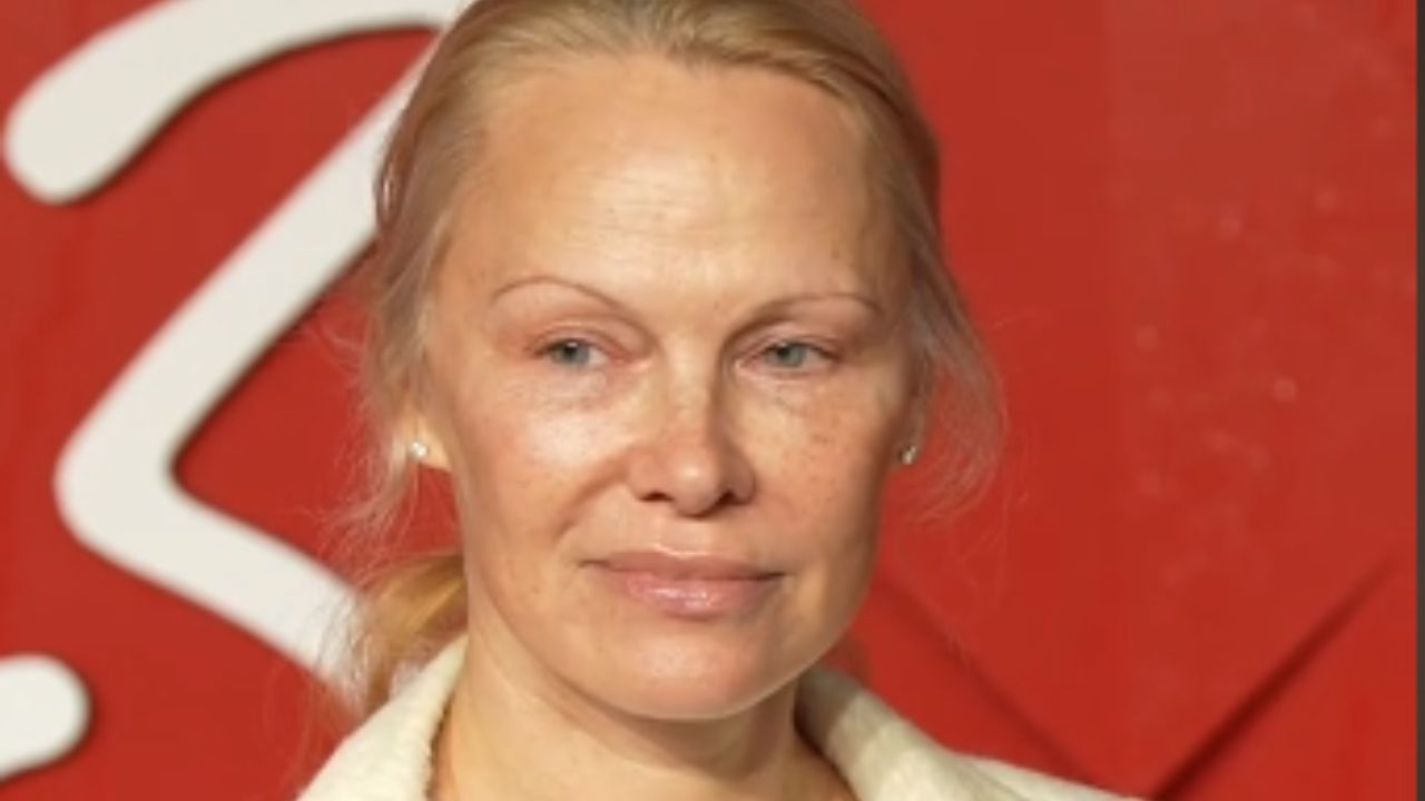 pamela anderson senza trucco