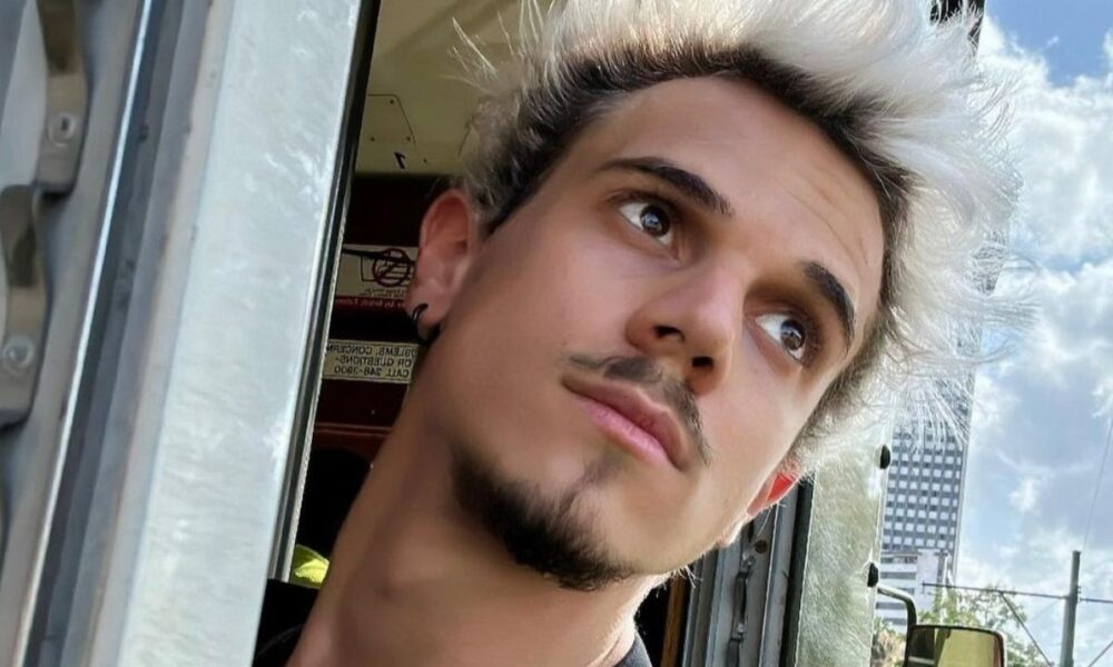 Pietro Morello: “Noi adulti cerchiamo pretesti per essere tristi a tutti i costi”