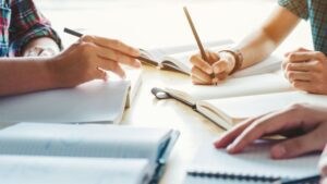 Addio al professore Umberto Gastaldi: il ricordo commosso di quegli allievi che lo rincontrarono dopo 40 anni