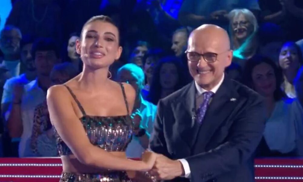 Rebecca Staffelli svela il consiglio di Alfonso Signorini prima di iniziare il GF