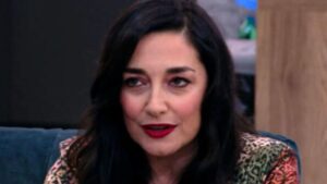Sara Ricci e la lite con la costumista dietro le quinte del GF: “Ho una carriera alle spalle”