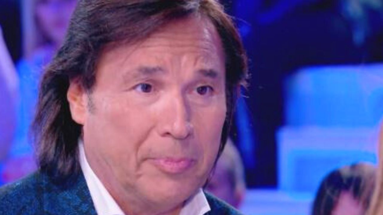 Valerio Merola: il nuovo progetto del conduttore è un disco natalizio 41 valerio merola disco natalizio