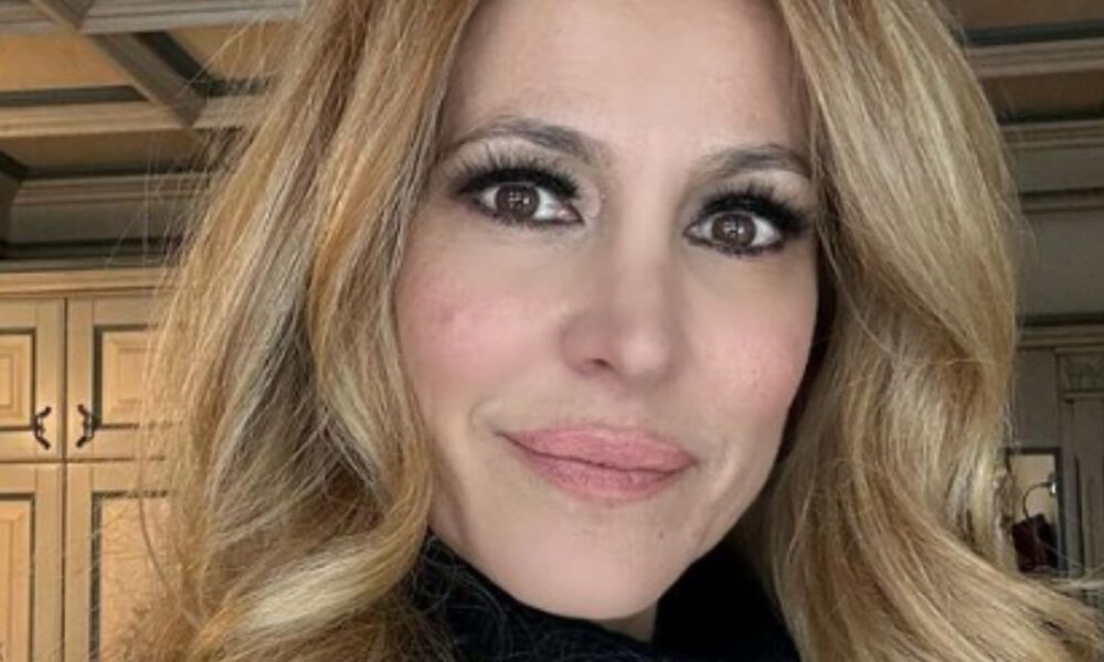 Adriana Volpe si schiera con Beatrice Luzzi: “Sei la vera vincitrice”