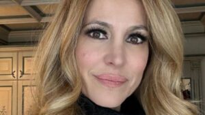 Adriana Volpe si schiera con Beatrice Luzzi: “Sei la vera vincitrice”