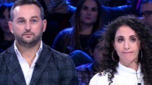 Affari Tuoi, puntata cardiopalma. Amadeus: “Mai vista una cosa del genere”