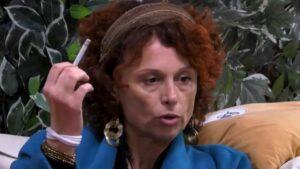Beatrice Luzzi, interviene l’ex collega: “A tutto c’è un limite”