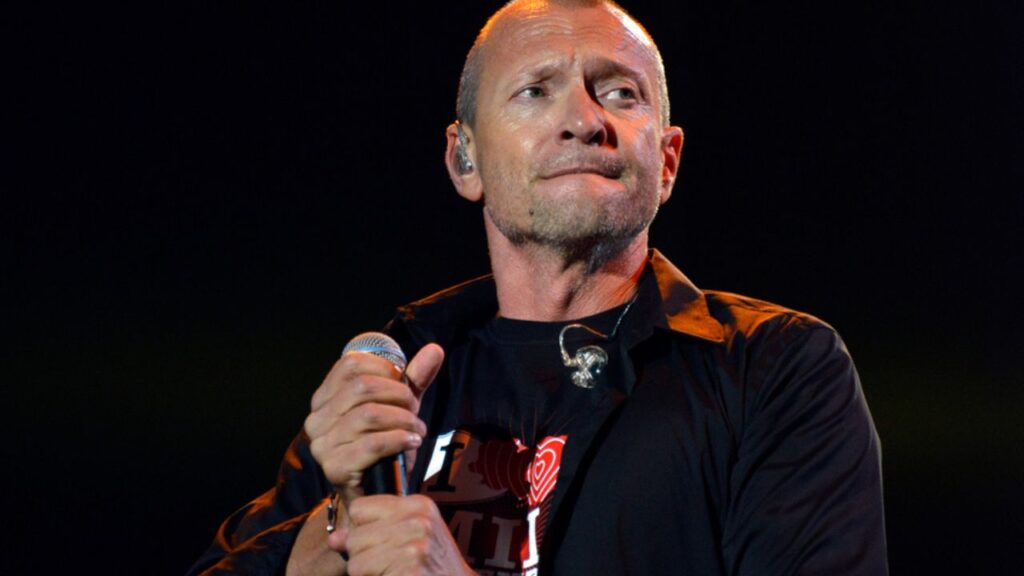 biagio antonacci domenica in