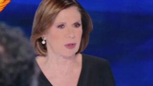 Bianca Berlinguer, lo sfogo con la redazione: “I servizi fanno pena”