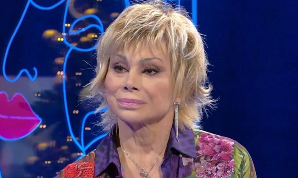 Carmen Russo rompe il silenzio sul gossip di flirt con Stefano De Martino